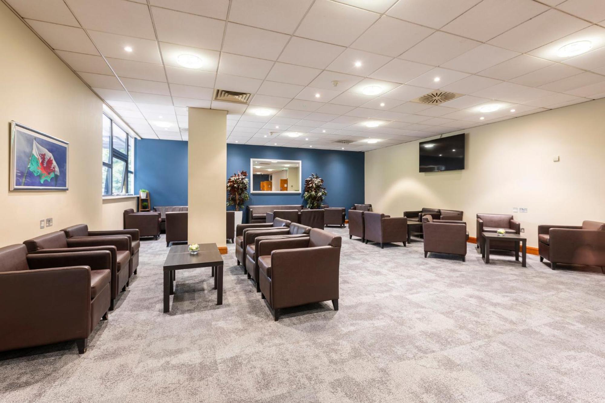 Holiday Inn Cardiff City By Ihg Kültér fotó