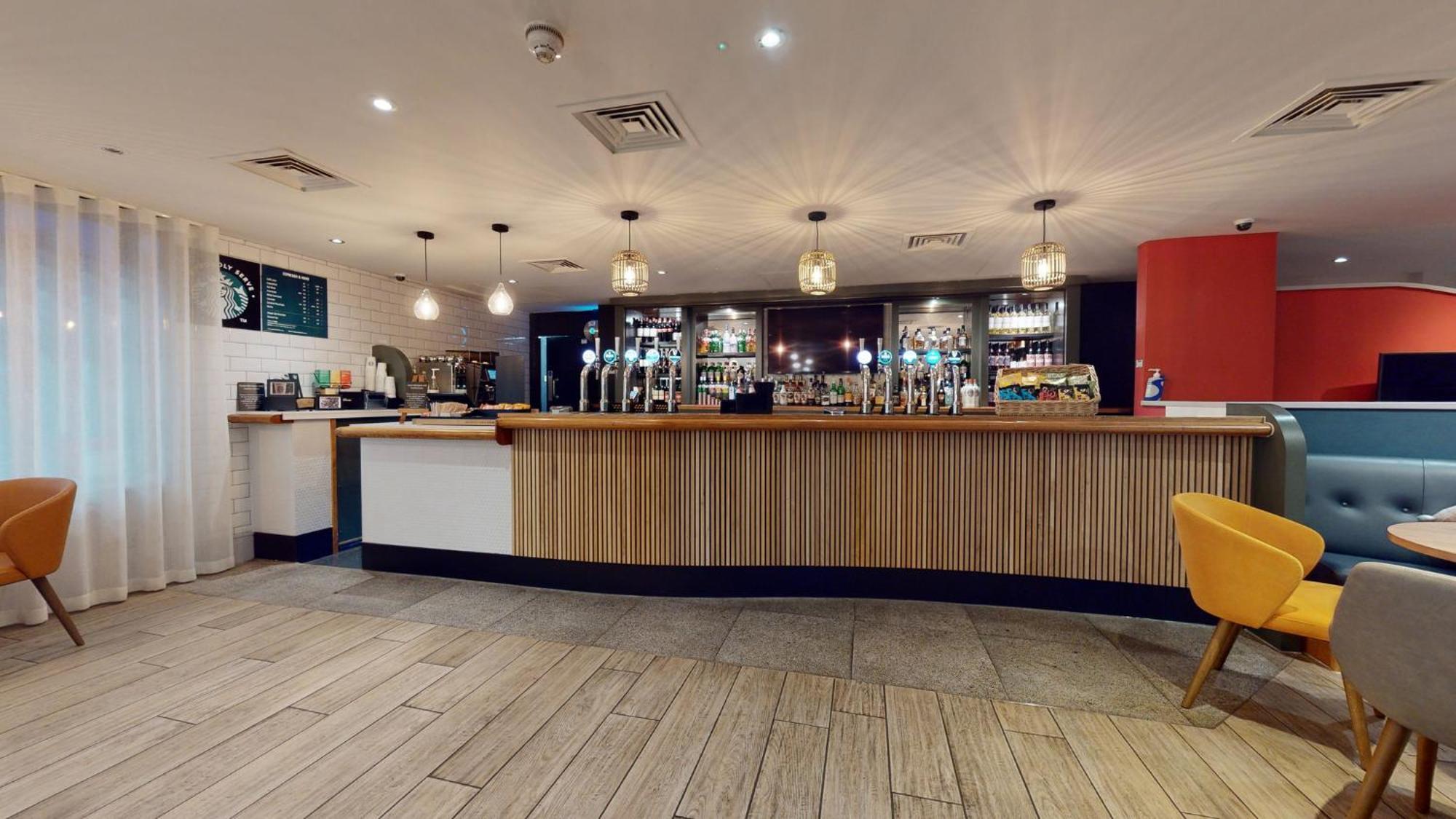 Holiday Inn Cardiff City By Ihg Kültér fotó