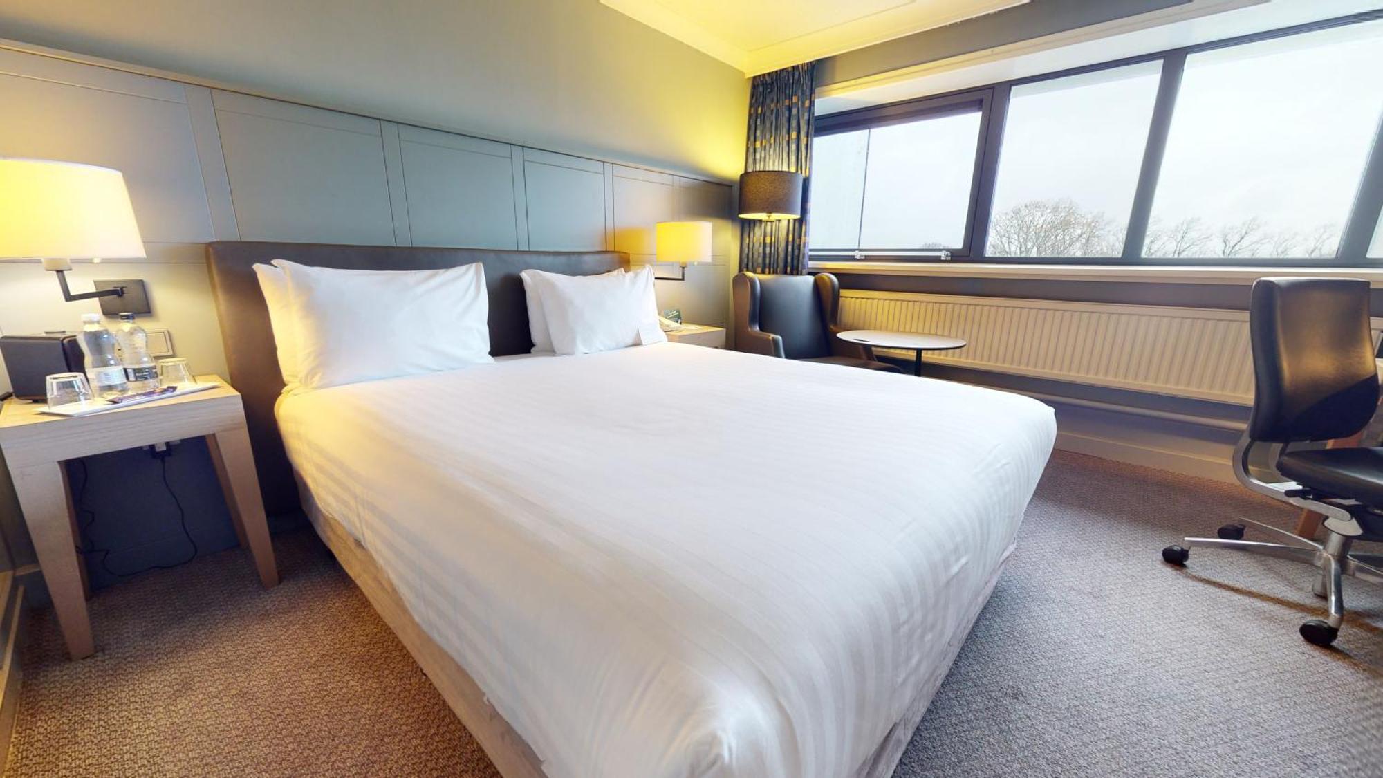 Holiday Inn Cardiff City By Ihg Kültér fotó