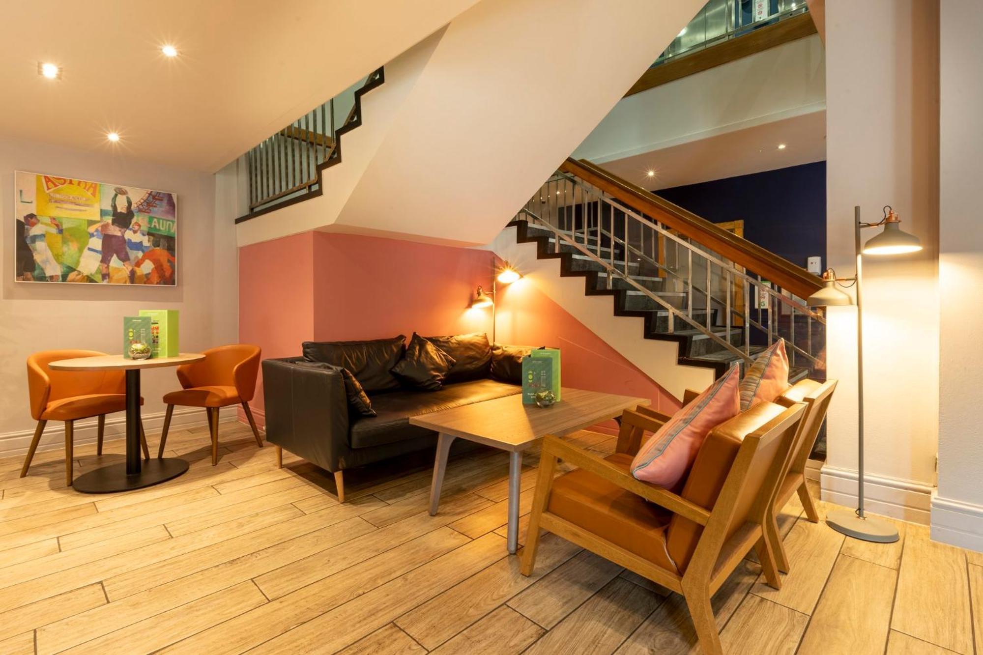 Holiday Inn Cardiff City By Ihg Kültér fotó